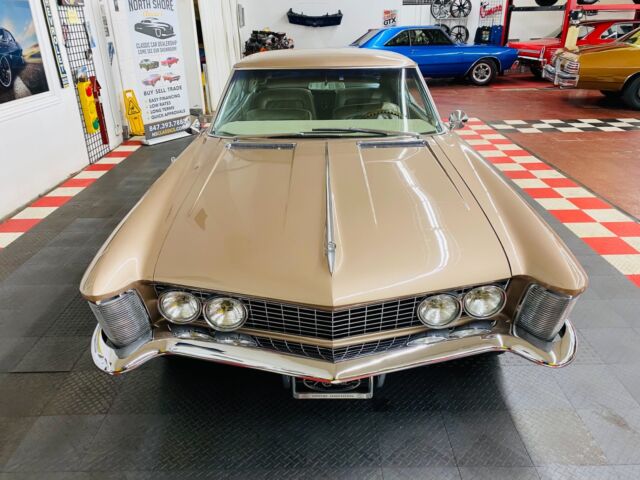 Buick Riviera 1964 image number 28