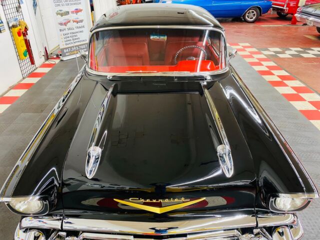 Chevrolet Bel Air/150/210 1957 image number 12