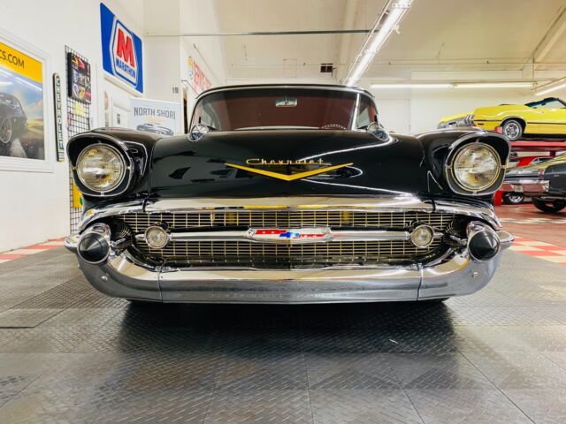 Chevrolet Bel Air/150/210 1957 image number 34