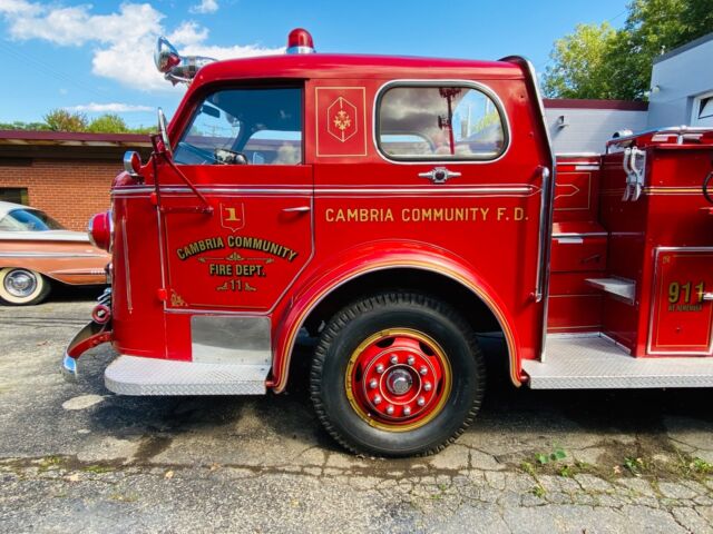 American LaFrance Fire Truck 1948 image number 7