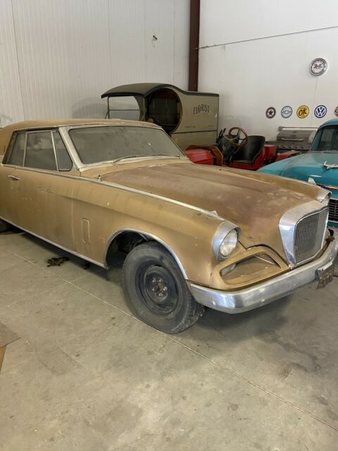 Studebaker Hawk 1962 image number 0