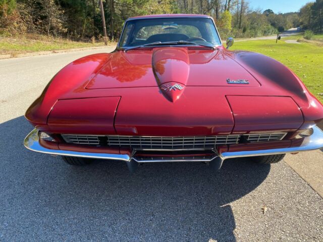 Chevrolet Corvette 1966 image number 28