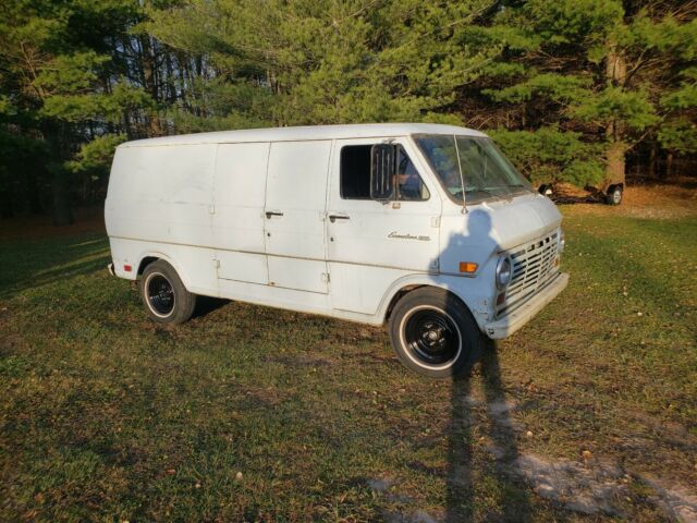 Ford Econoline 1969 image number 9