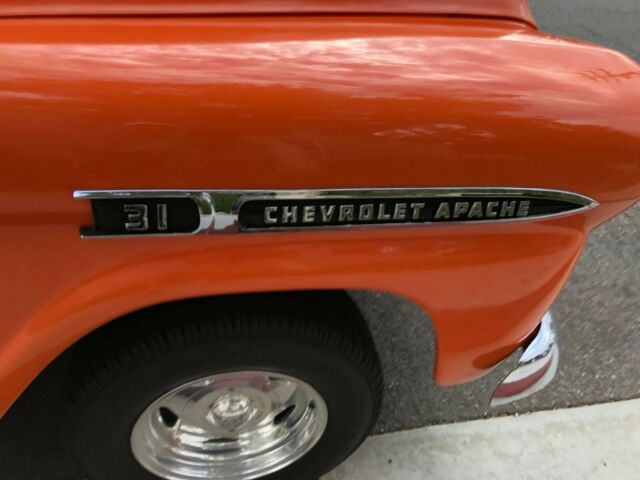 Chevrolet Apache 1959 image number 29