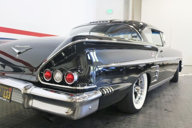 Chevrolet Impala 1958 image number 36