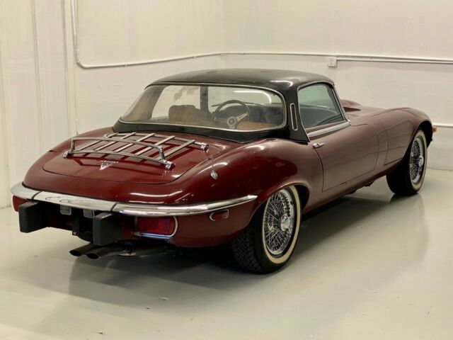 Jaguar E-Type 1974 image number 29