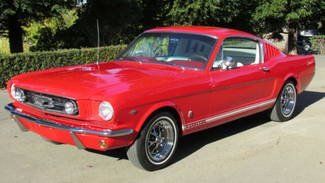 Ford Mustang 1965 image number 0