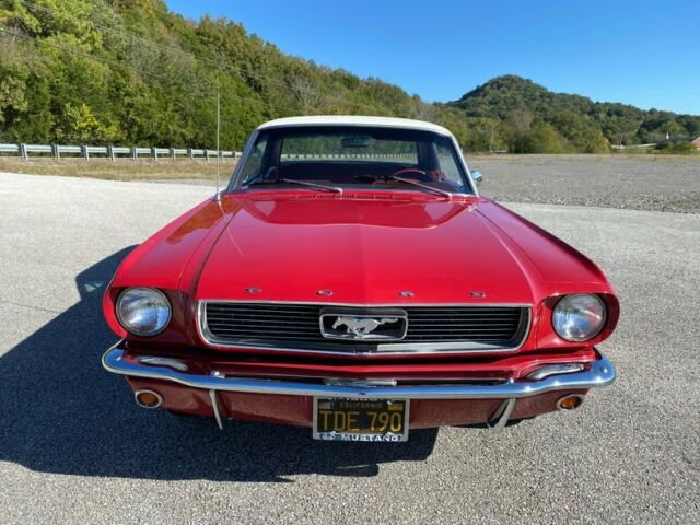 Ford Mustang 1966 image number 27