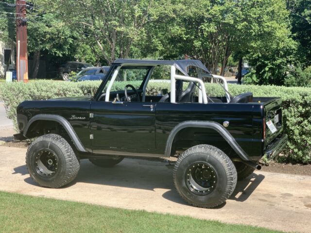 Ford Bronco 1967 image number 27