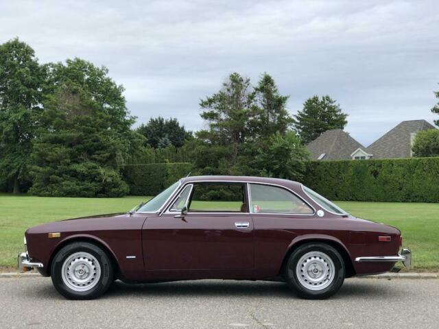 Alfa Romeo GTV 1974 image number 37