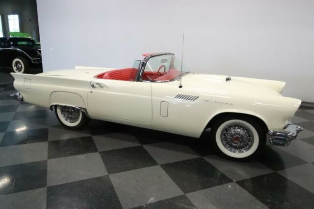 Ford Thunderbird 1957 image number 40