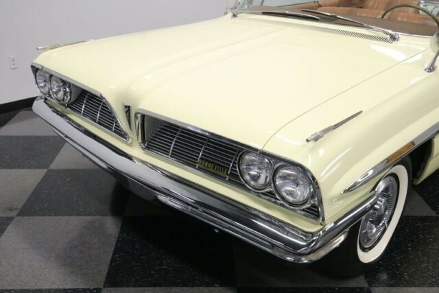 Pontiac Bonneville 1961 image number 22