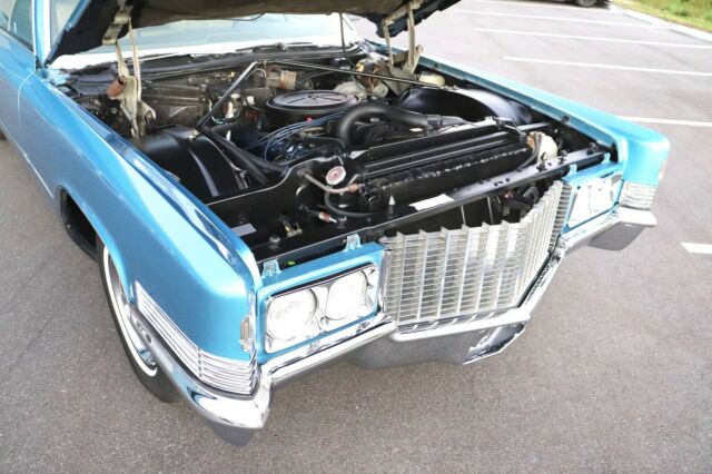 Cadillac DeVille 1970 image number 20