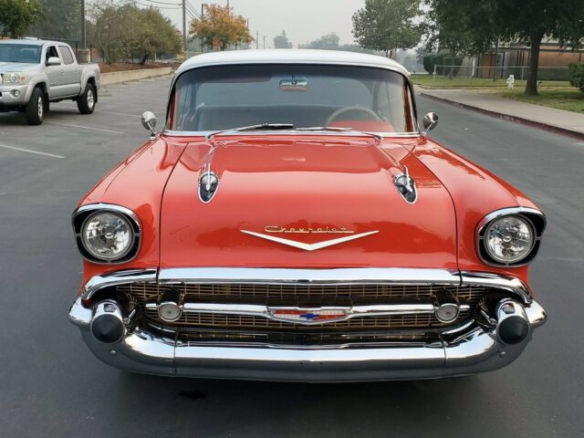 Chevrolet Bel Air/150/210 1957 image number 28