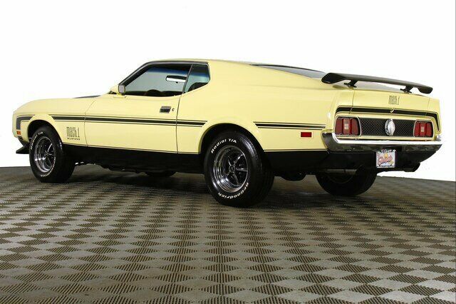 Ford Mustang 1971 image number 34