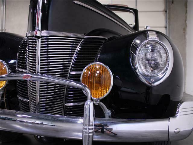 Ford Deluxe 1940 image number 46