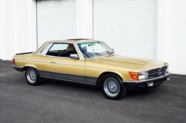 Mercedes-Benz SL-Class 1979 image number 24