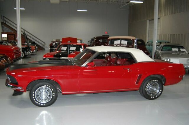 Ford Mustang 1969 image number 14