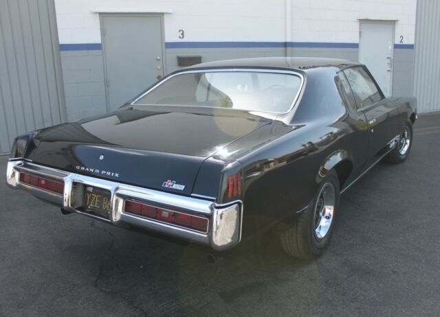 Pontiac Grand Prix 1969 image number 6