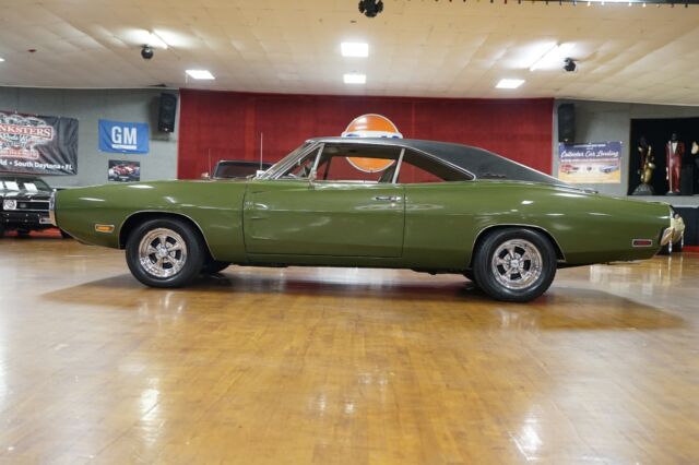 Dodge Charger 1970 image number 20