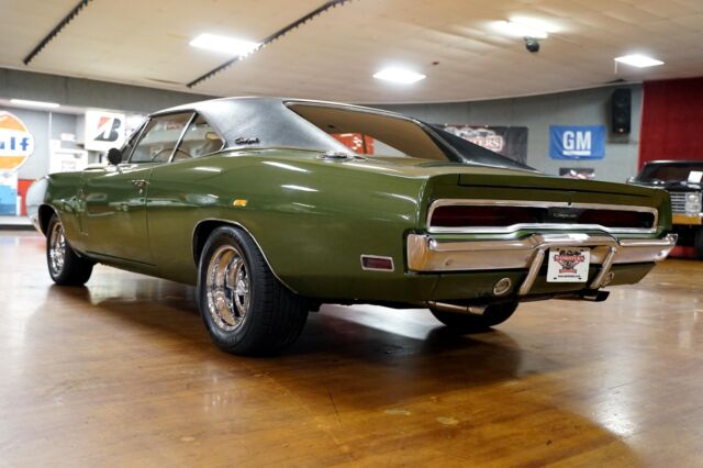 Dodge Charger 1970 image number 21