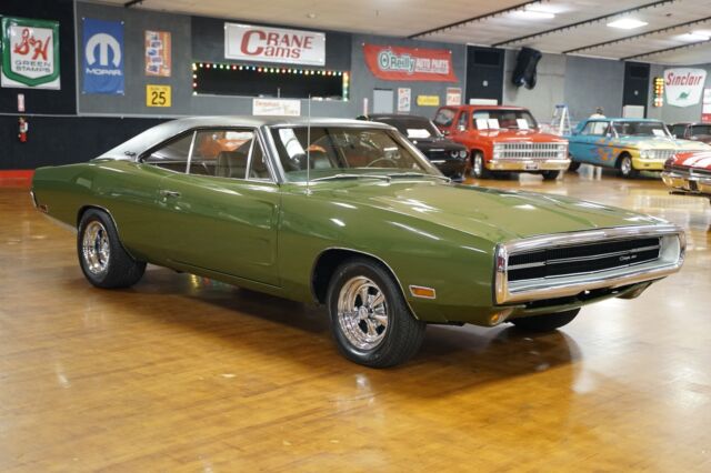 Dodge Charger 1970 image number 6