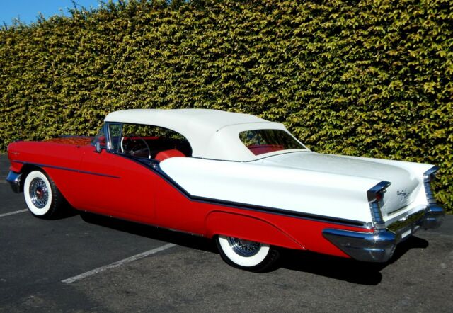 Oldsmobile Starfire 1957 image number 10