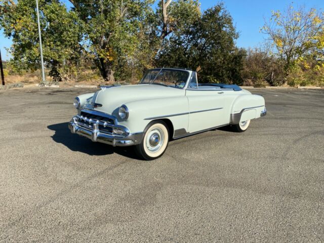 Chevrolet Styleline Deluxe 1952 image number 43