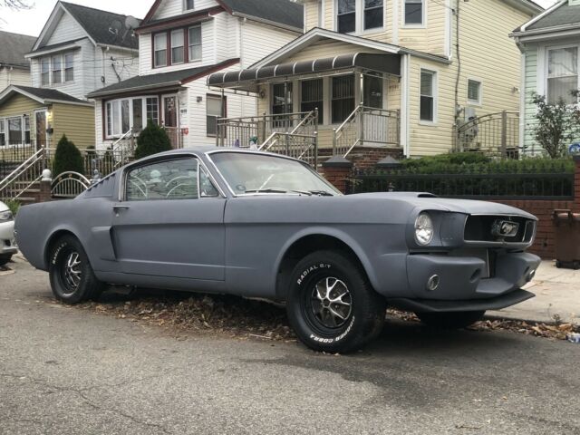 Ford Mustang 1965 image number 1