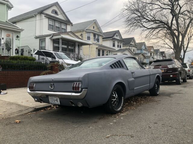 Ford Mustang 1965 image number 17