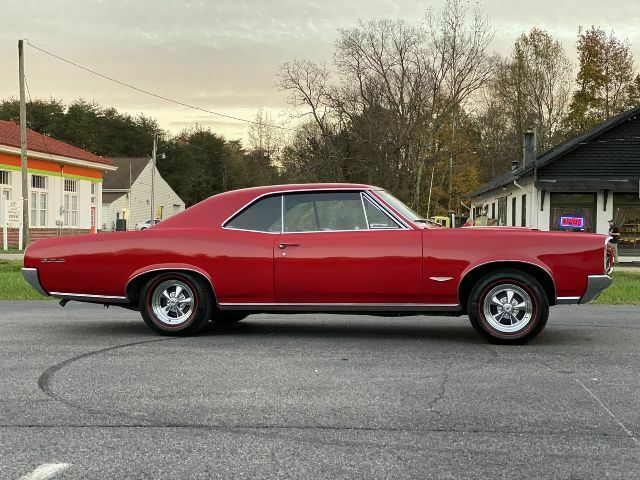 Pontiac GTO 1966 image number 6