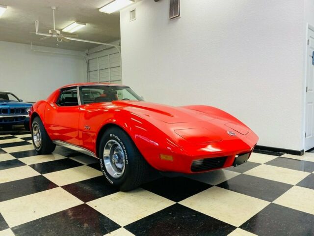 Chevrolet Corvette 1974 image number 41