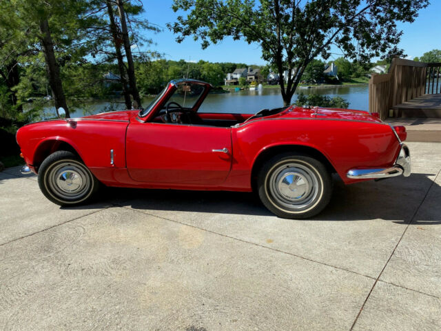 Triumph Spitfire 1964 image number 0