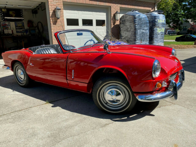 Triumph Spitfire 1964 image number 31