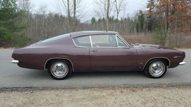 Plymouth Barracuda 1967 image number 29