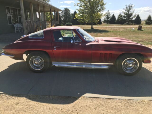 Chevrolet Corvette 1966 image number 21