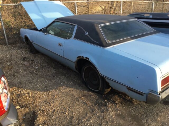 Ford Thunderbird 1972 image number 0