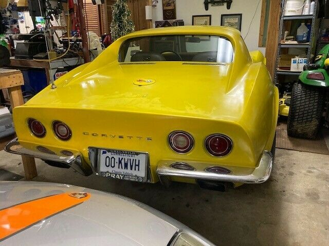 Chevrolet Corvette 1971 image number 3