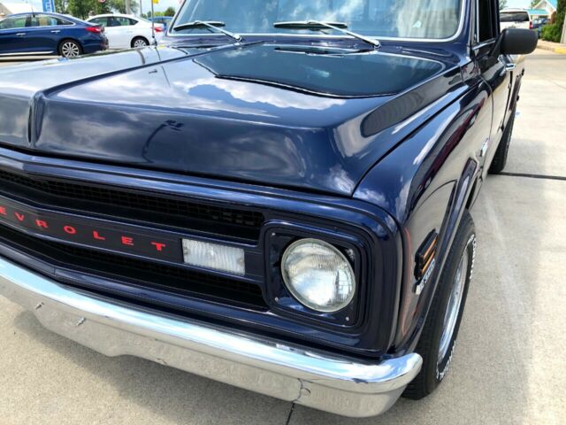 Chevrolet C-10 1971 image number 2