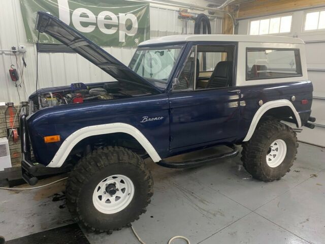 Ford Bronco 1971 image number 0