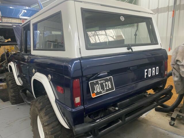 Ford Bronco 1971 image number 1