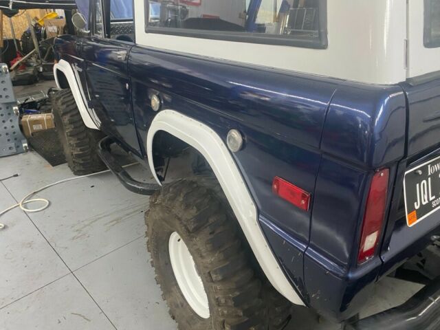 Ford Bronco 1971 image number 2