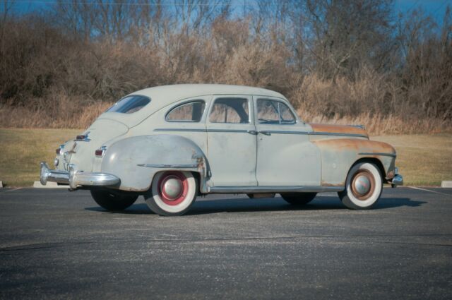 Dodge Custom Series D-22 1947 image number 2