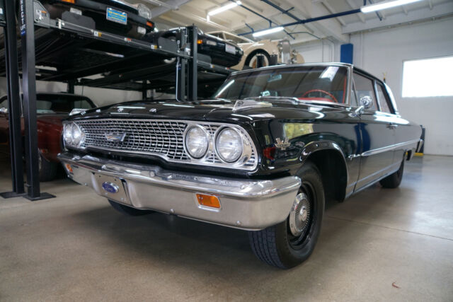 Ford Galaxie 2 Dr 427 Dual 4 BBL V8 4 spd Sedan 1963 image number 27