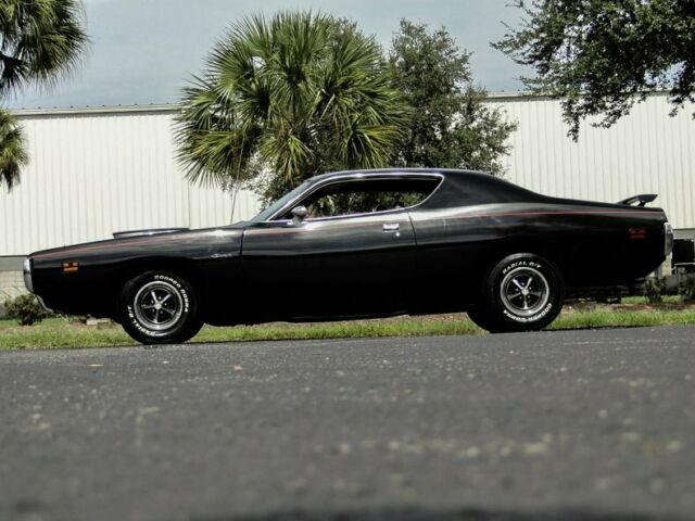 Dodge Charger 1971 image number 30