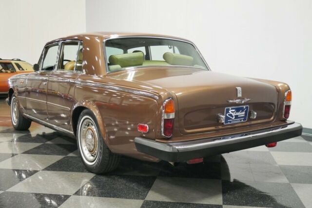 Rolls-Royce Silver Shadow 1975 image number 33