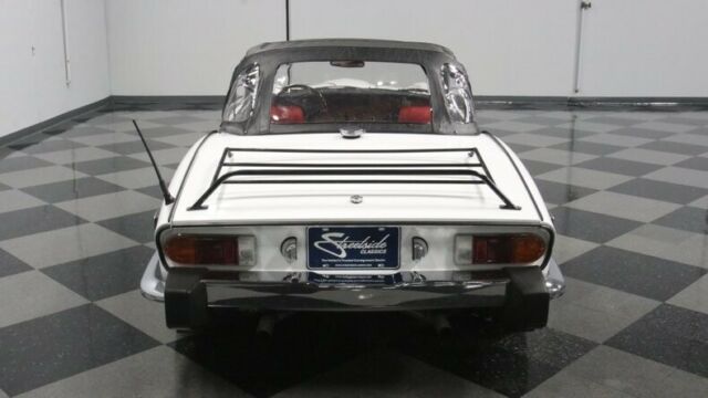 Triumph Spitfire 1977 image number 11