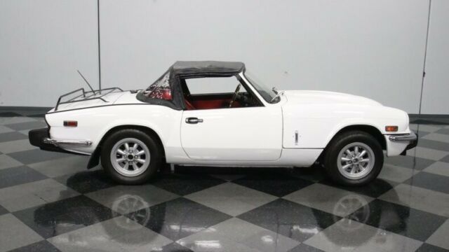 Triumph Spitfire 1977 image number 15