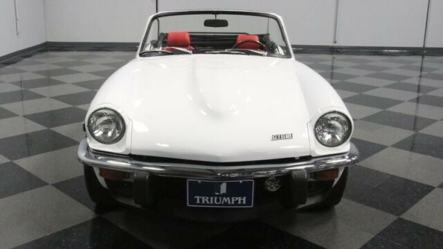 Triumph Spitfire 1977 image number 19