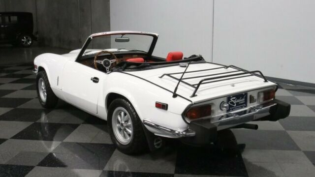 Triumph Spitfire 1977 image number 33